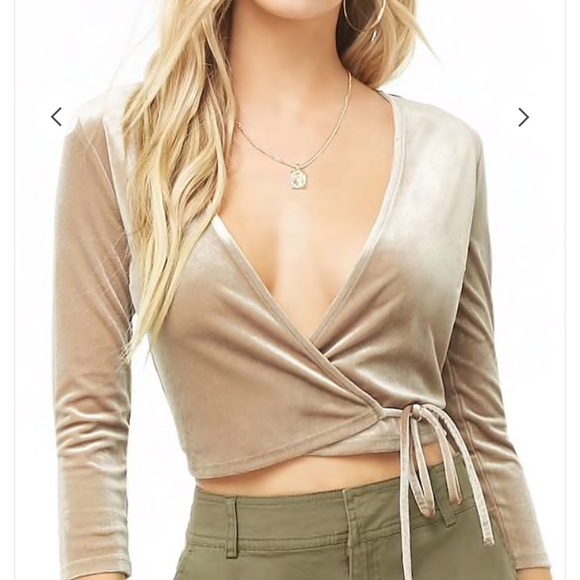Tops - NWOT Cropped velvet wrap top